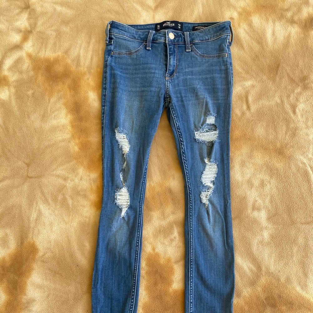 Distressed Jeggings